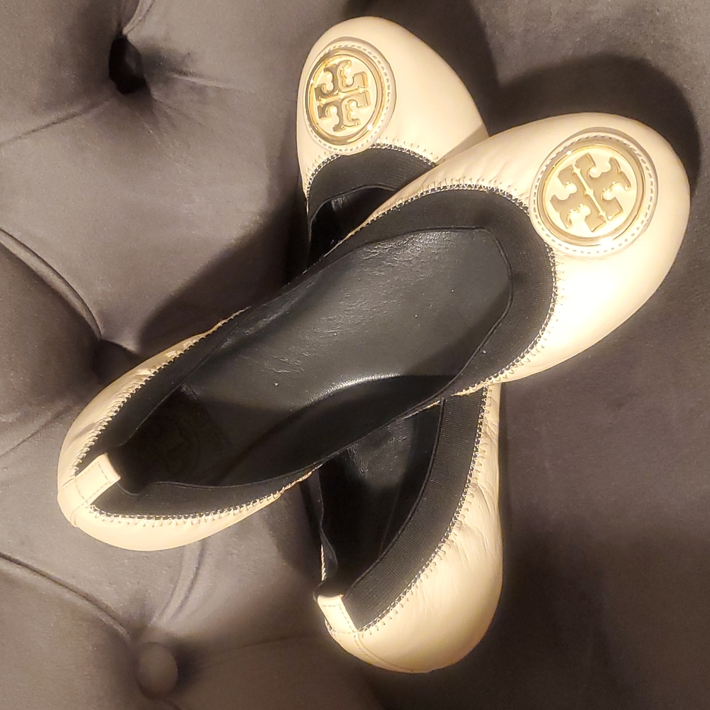 Tory Burch flats cream ballet flats slipper Size 7 Women